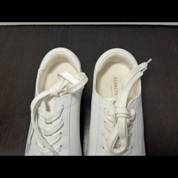 Kenneth Cole Leather Kam Sneakers White/Gold Womans 6 - Picture 5 of 16